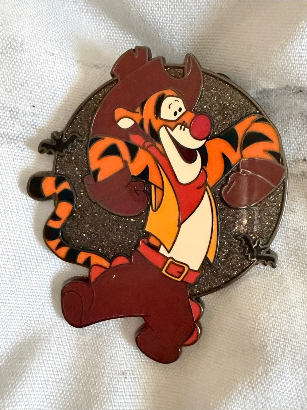 Disney | NWOT Tigger Halloween Pin